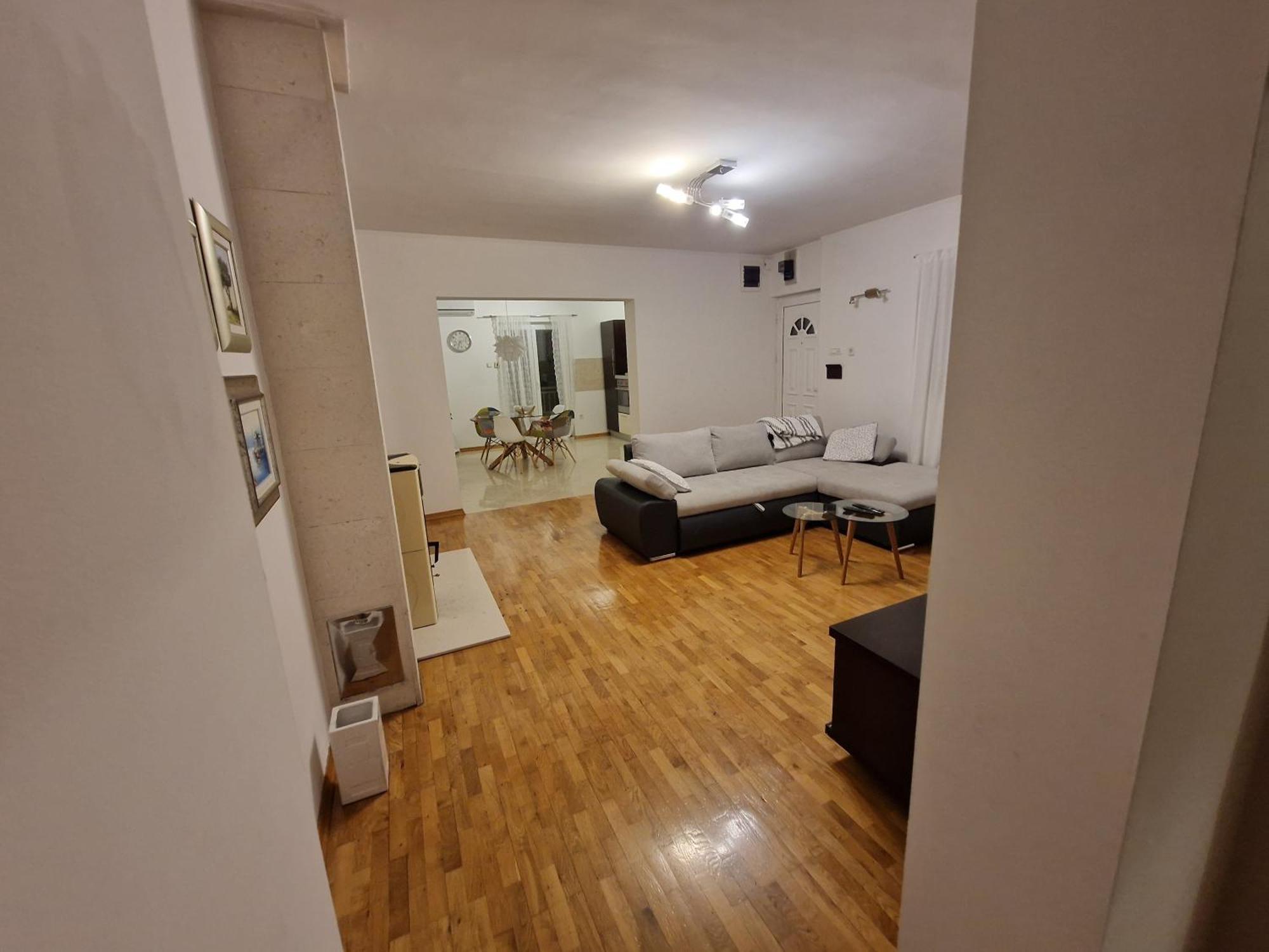 Lara Apartment Солин Экстерьер фото